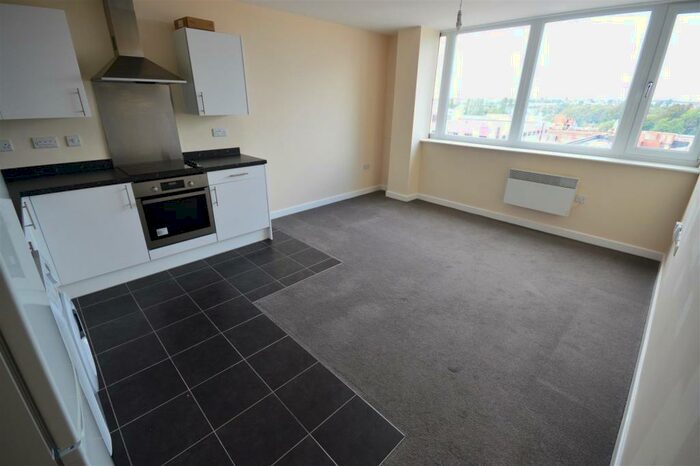 2 Bedroom Flat To Rent In Burleys Way, Leicester, LE1