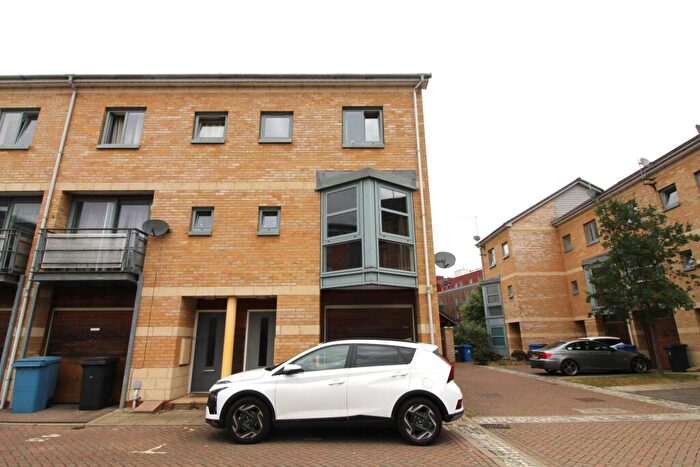 3 Bedroom Town House To Rent In Maude Street, Ipswich, IP3