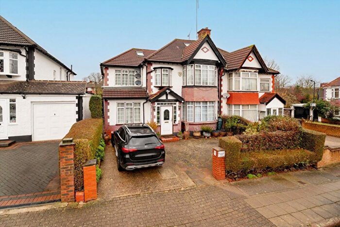 1 Bedroom Flat To Rent In Manor Drive, Wembley, HA9