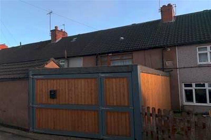 3 Bedroom Terraced House To Rent In Fourth Avenue, Forest Town, NG19