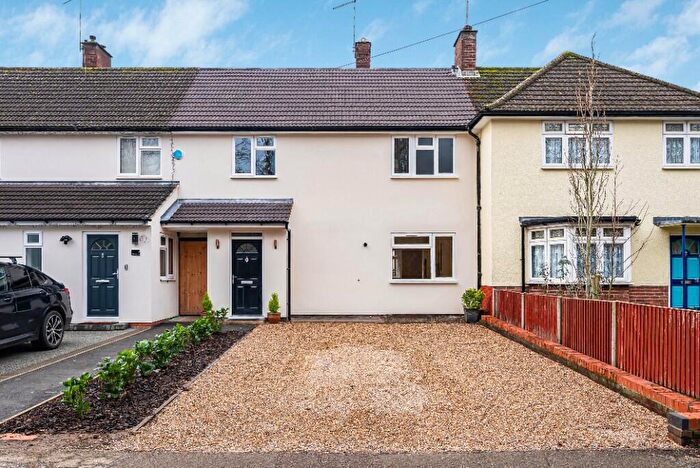 3 Bedroom Terraced House For Sale In Brickendon Lane, Hertford, Hertfordshire, SG13