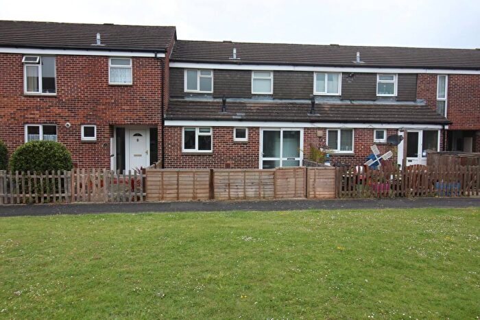 3 Bedroom Terraced House To Rent In Sutherland Court, Andover, SP10
