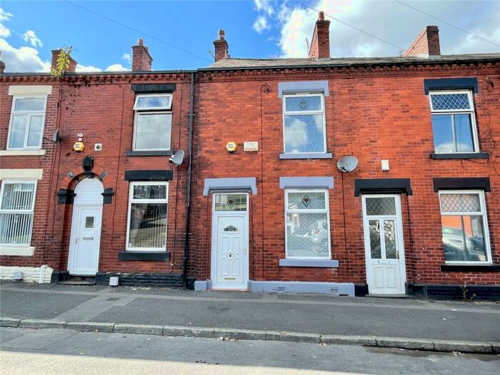 Houses for sale & to rent in OL6 6NY, Derby Road, Ashton St Michaels