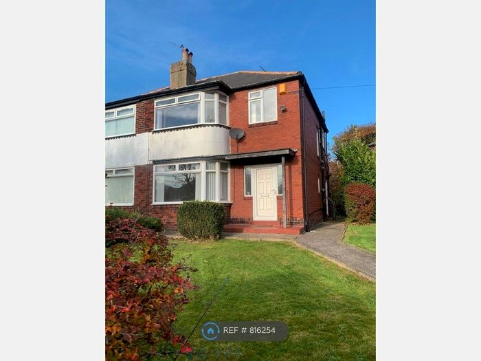 3 Bedroom Semi-Detached House To Rent In Stainburn Gardens, Leeds LS17