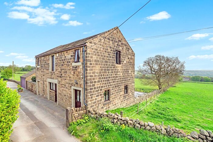 4 Bedroom Detached House For Sale In Cross Lane, Guiseley, Leeds, West Yorkshire, LS20