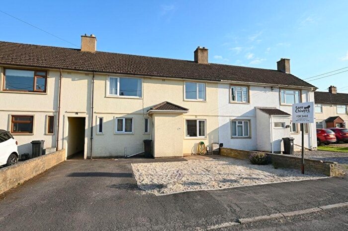 3 Bedroom Terraced House For Sale In Elm Tree Avenue, Westfield, BA3