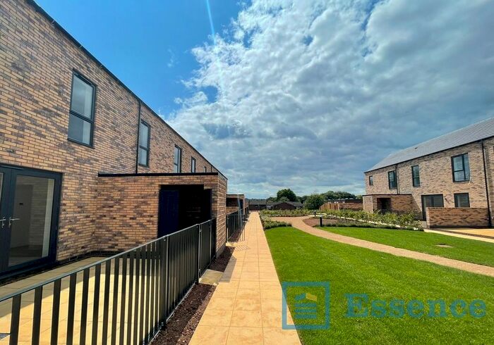 3 Bedroom Terraced House To Rent In Birds Close, Belgrave Village, B12