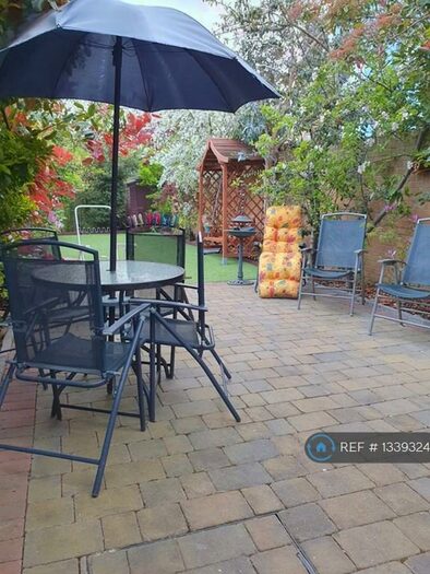 5 Bedroom End Of Terrace House To Rent In Merbury Close, London, SE28