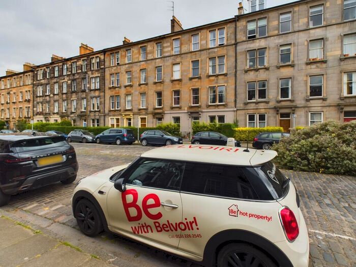 4 Bedroom Flat To Rent In East Claremont Street, New Town, Edinburgh, EH7