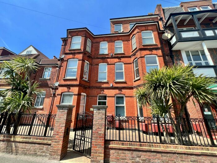 2 Bedroom Duplex To Rent In Viking Court, Cliftonville Avenue, Margate, CT9