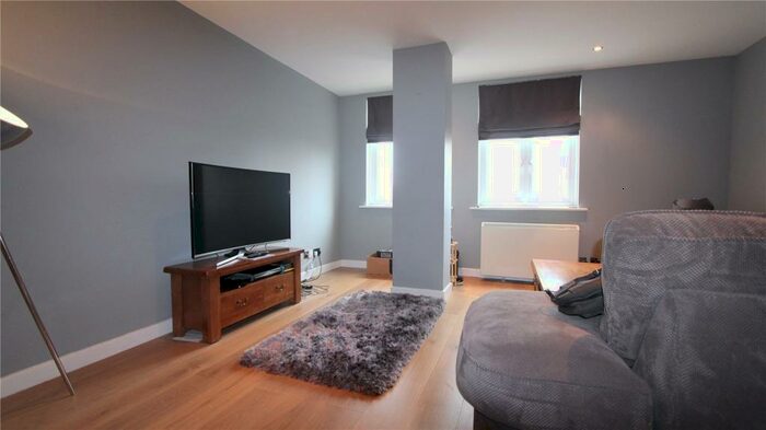 1 Bedroom Apartment To Rent In Bluepoint Court, Station Road, Harrow, Greater London, HA1