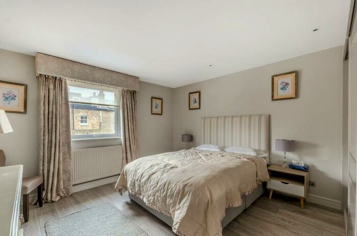 1 Bedroom Flat To Rent In Thorndike Close, Chelsea, London, SW10