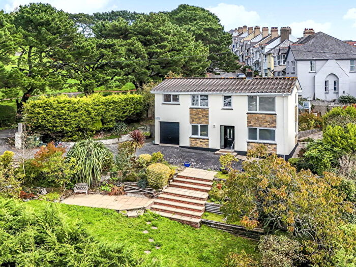 4 Bedroom Detached House For Sale In Grange Road, Bideford, EX39
