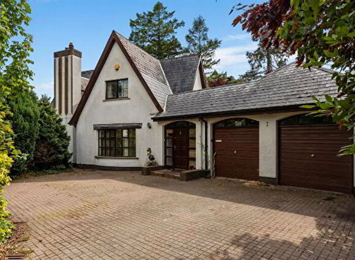 4 Bedroom Detached House For Sale In Mountnorris, Newcastle, BT33