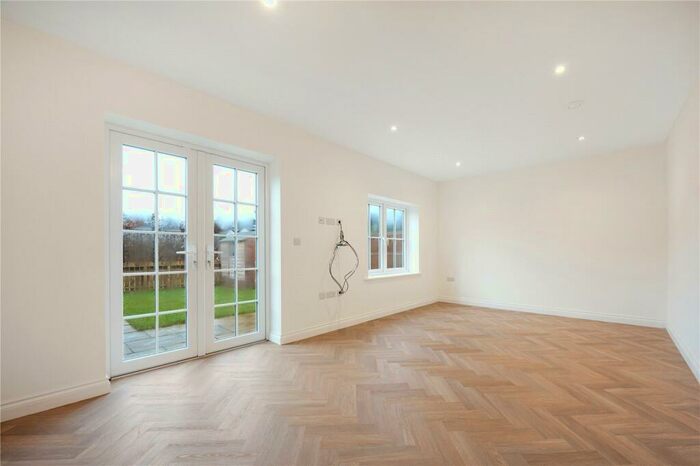 3 Bedroom Terraced House For Sale In Mill Court, Samlesbury, Preston, Lancashire, PR5