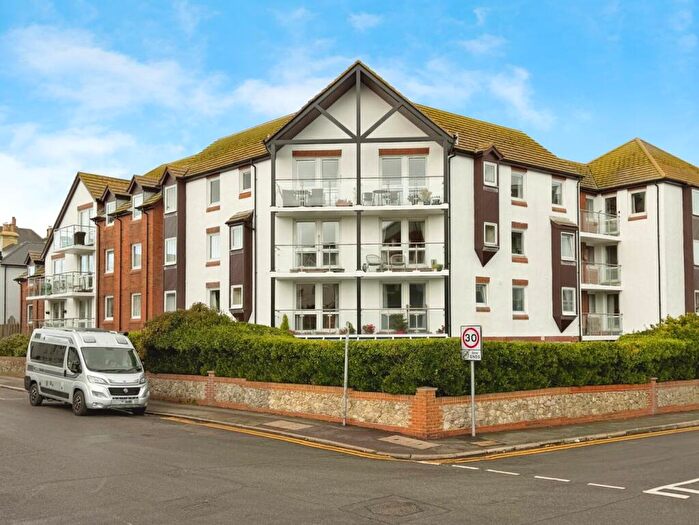 2 Bedroom Flat For Sale In Stade Street, Hythe, CT21