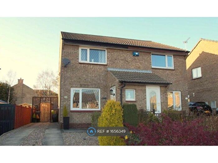 2 Bedroom Semi-Detached House To Rent In Acorn Drive, Leeds, LS14