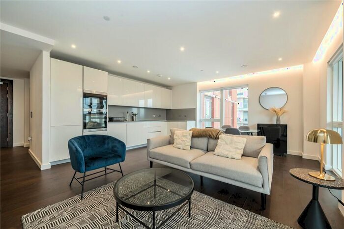 2 Bedroom Apartment To Rent In Kennedy Building, Lanchester Way, SW11