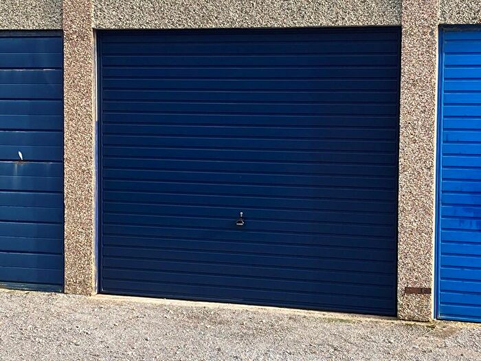 Garage / Parking To Rent In Riverside Road, Shoreham-by-Sea, BN43