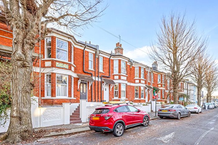 3 Bedroom Terraced House For Sale In Riley Road, Brighton, East Sussex, BN2