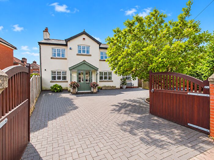 6 Bedroom Detached House For Sale In White House, Liverpool Road, Hutton, Preston, PR4