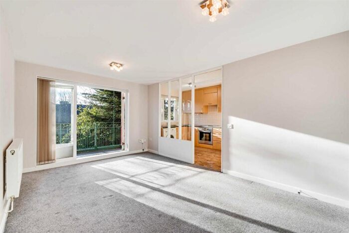 1 Bedroom Flat To Rent In Dartmouth Park Hill, Dartmouth Park, NW5