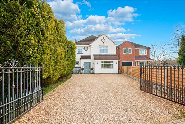 4 Bedroom Detached House For Sale In Sutton Road, Mile Oak, B78