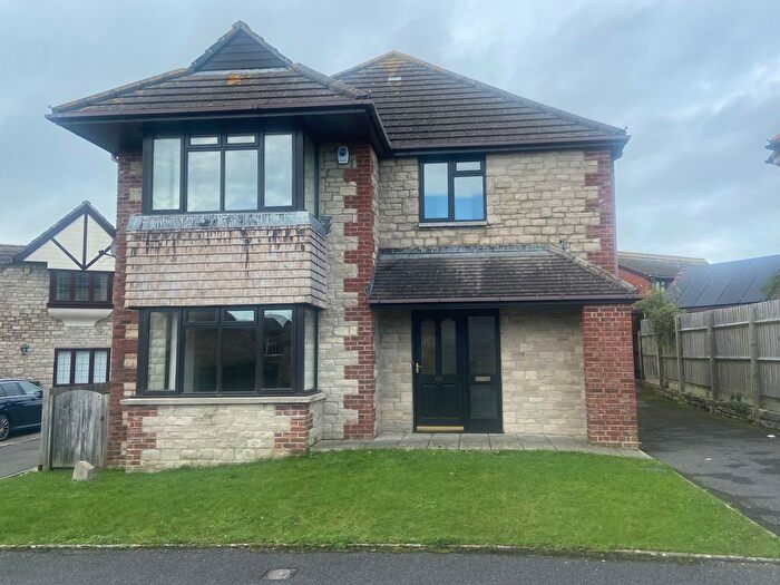 3 Bedroom Detached House To Rent In Cauldron Barn Road, Swanage, BH19