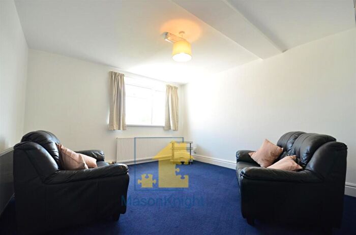 4 Bedroom Apartment To Rent In St. Stephens Road Selly Oak, B29