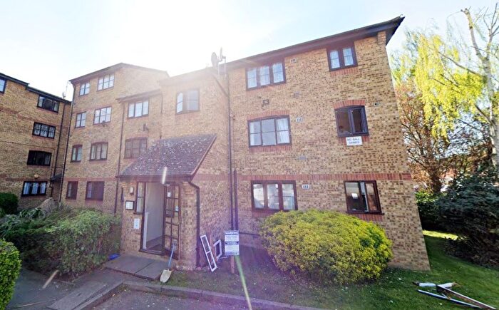 1 Bedroom Flat To Rent In Chevron House, Crest Avenue, Grays, Essex, RM17