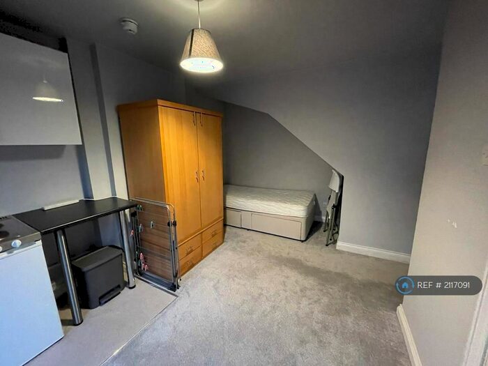 Studio To Rent In Sunnyside, Chalfont St. Giles, HP8