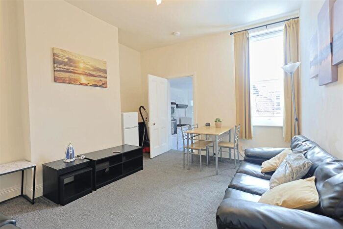 3 Bedroom Flat To Rent In Oakland Road, Jesmond, Newcaste Upon Tyne, NE2