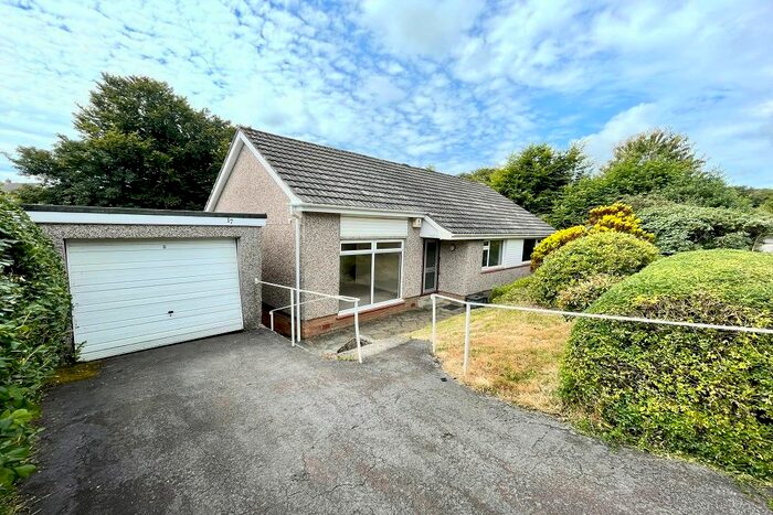 3 Bedroom Detached Bungalow To Rent In Redmoor, Tavistock, PL19