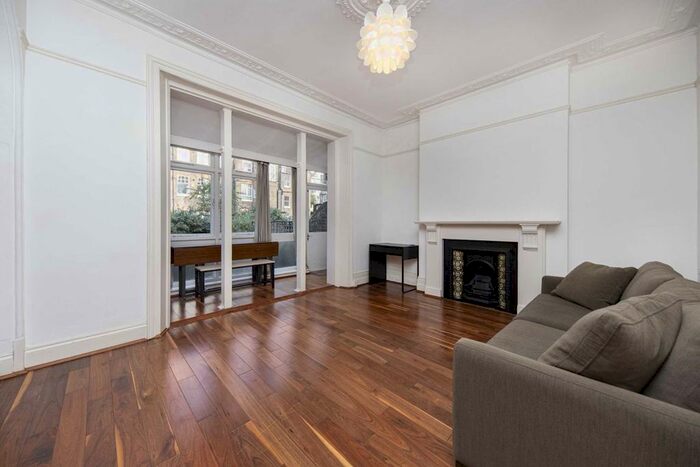 1 Bedroom Flat To Rent In Lisgar Terrace, London, W14