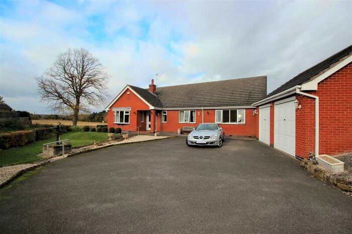 3 Bedroom Detached Bungalow For Sale In Gorsethorpe Lane, Kings Clipstone, NG21