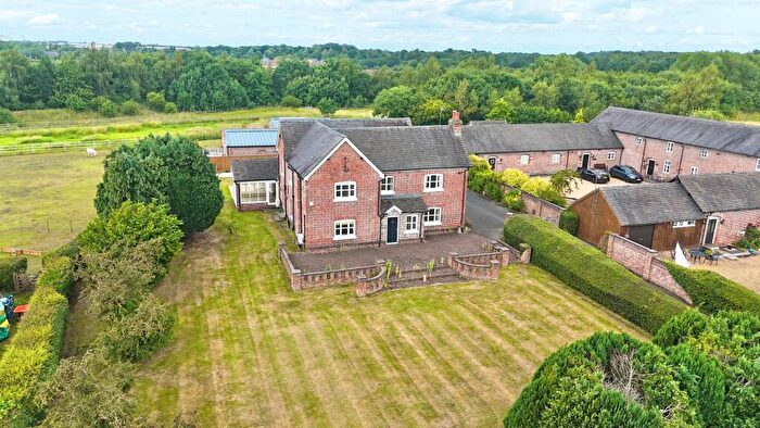 6 Bedroom Detached House For Sale In Whites Lane, Weston, CW2