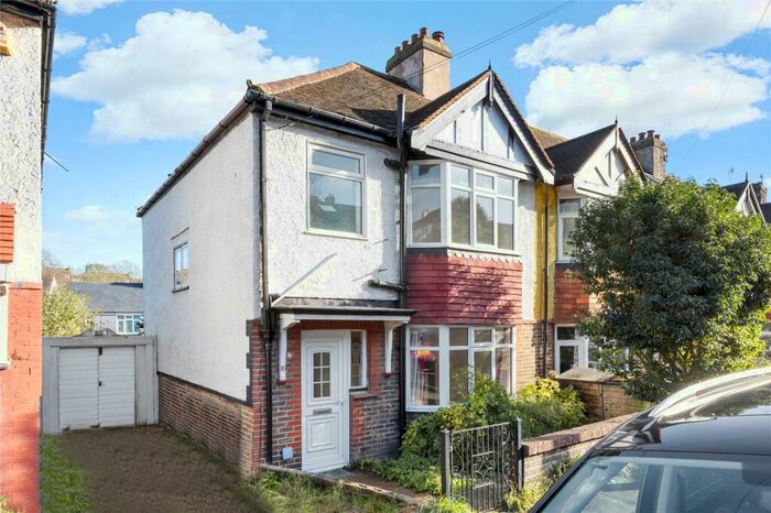 3 Bedroom End Of Terrace House To Rent In Stanmer Villas, Brighton, BN1