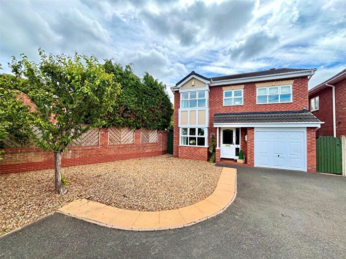 4 Bedroom Detached House For Sale In Gainsborough Way, Shawbirch, Telford, Shropshire, TF5