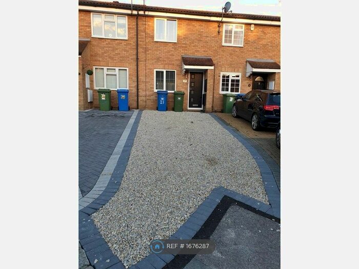 2 Bedroom Terraced House To Rent In Appletree Way, Owlsmoor, Sandhurst, GU47