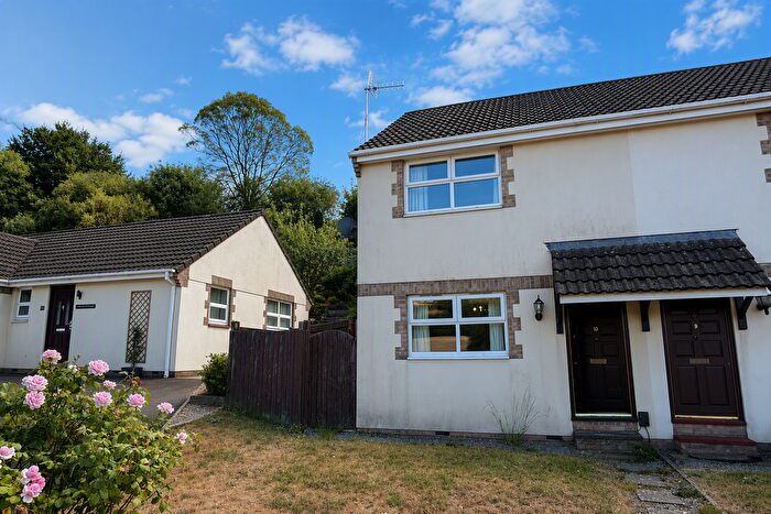 3 Bedroom Property To Rent In Embury Close, Newton Abbot, TQ12
