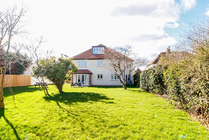 2 Bedroom Apartment To Rent In Banbury Road, Kidlington, OX5