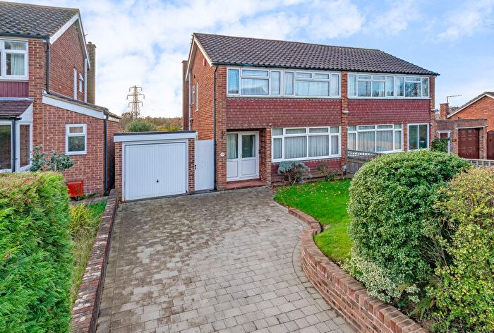 3 Bedroom Semi-detached House For Sale In Sandhurst Road, Tunbridge Wells, TN2
