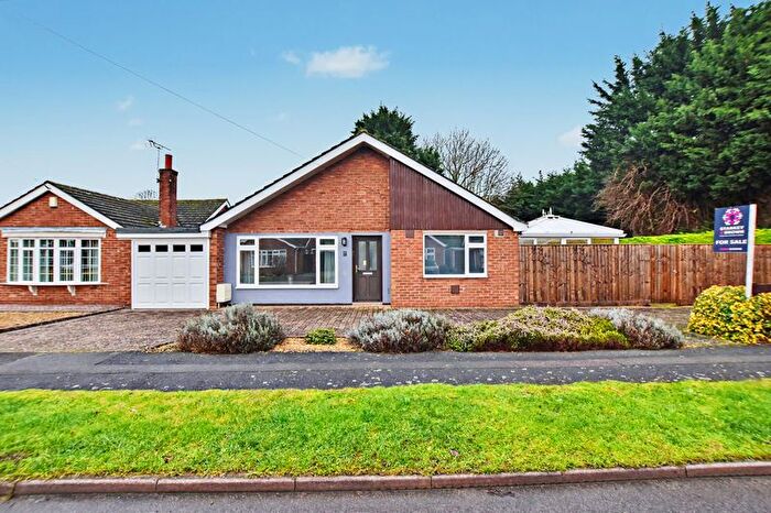3 Bedroom Detached Bungalow For Sale In The Grove, Welton, Lincoln, LN2