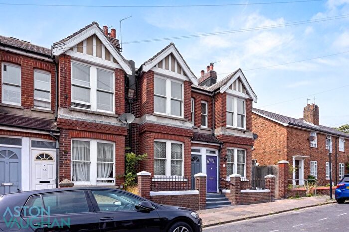 2 Bedroom Flat To Rent In Tillstone Street, Brighton, BN2