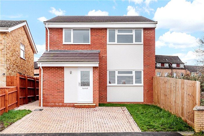 3 Bedroom Detached House For Sale In Sollys Way, Towcester, Northamptonshire, NN12