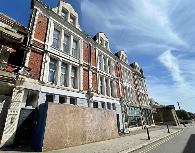 1 Bedroom Flat To Rent In Western Road, St Leonards, TN37
