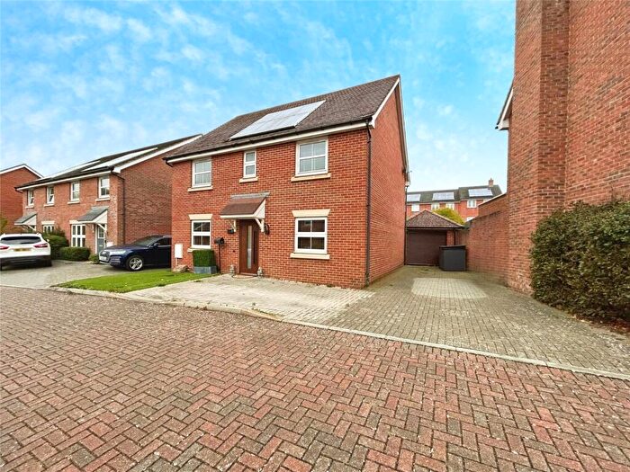 4 Bedroom Detached House For Sale In Thapa Close, Church Crookham, Fleet, GU52