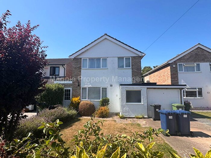 3 Bedroom Detached House To Rent In Manor Gardens, Buckden, PE19