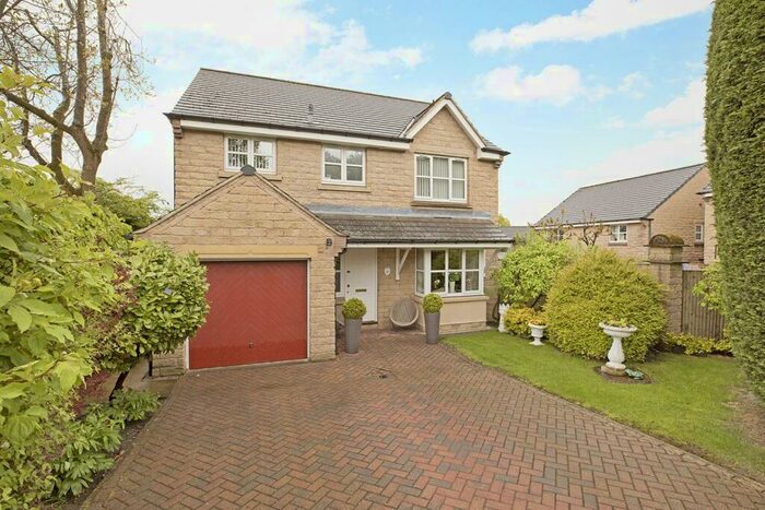 4 Bedroom Detached House For Sale In The Copse, Burley In Wharfedale, Ilkley, LS29