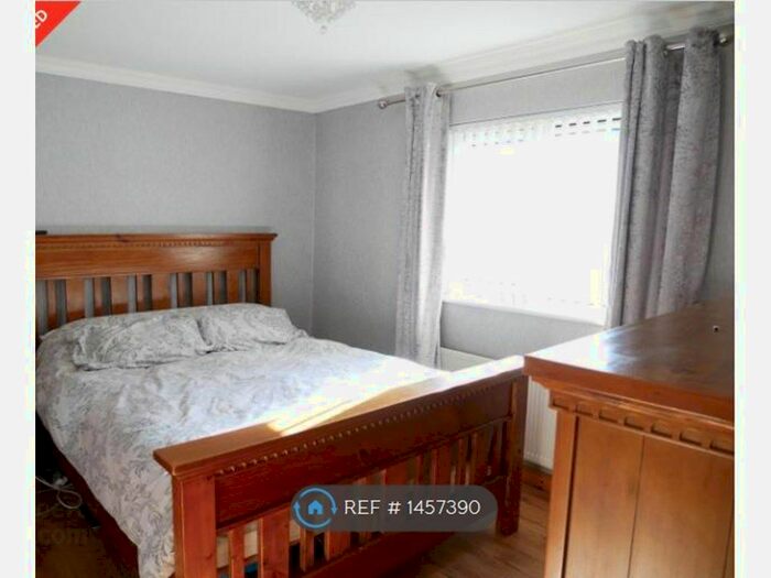 3 Bedroom Semi-Detached House To Rent In Corban Avenue, Enniskillen, BT74